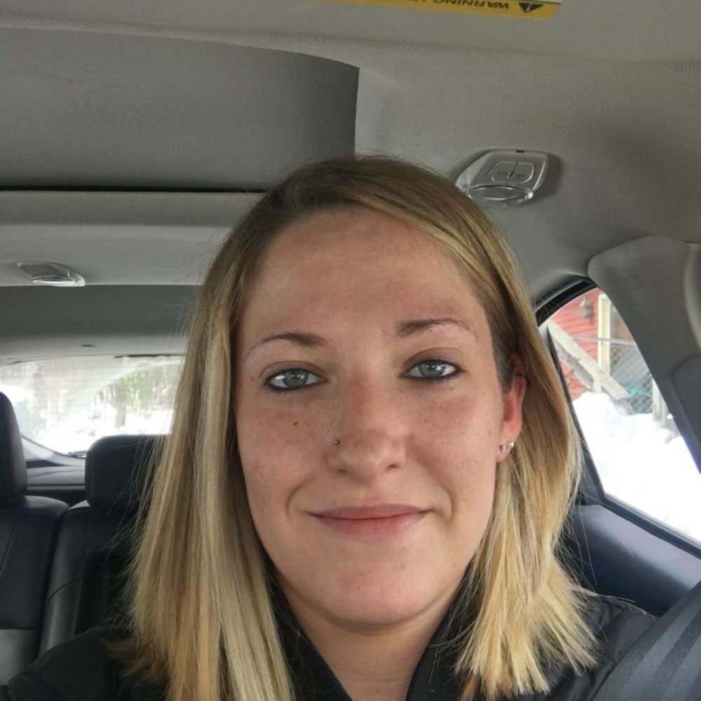Meet your Posher, Melissa